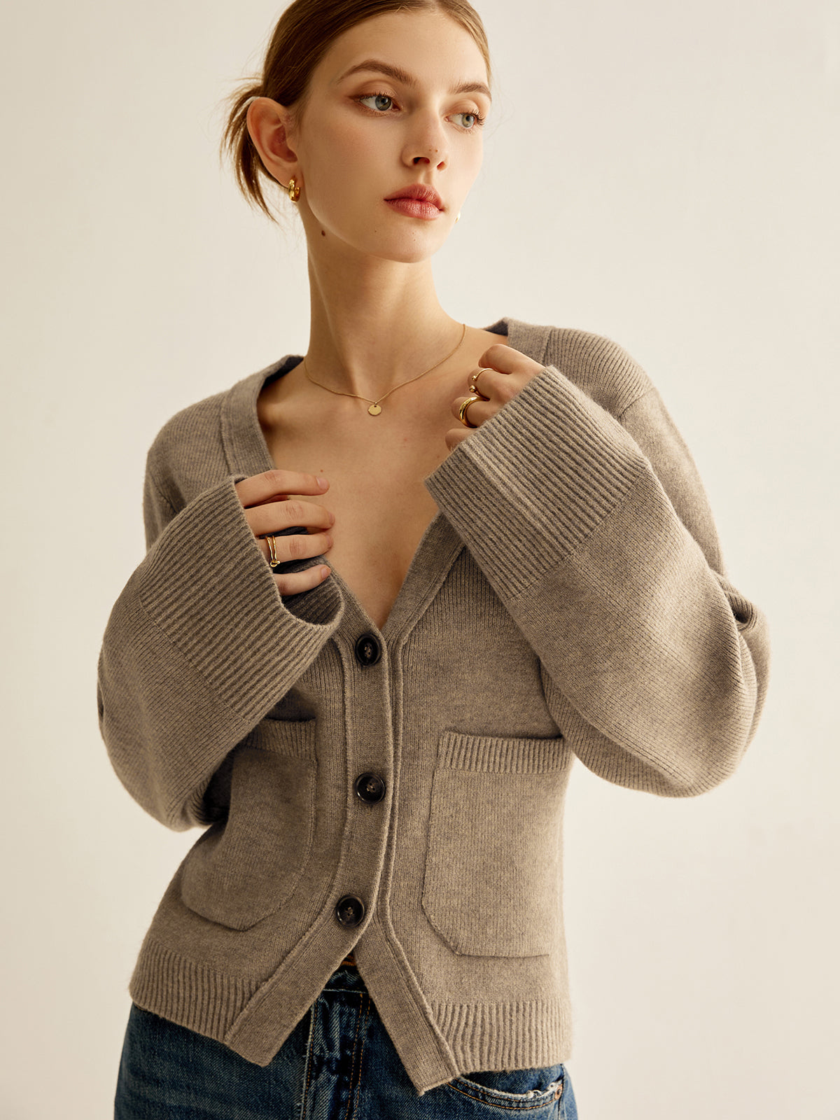 Dubois™| Cardigan élégant à col en V