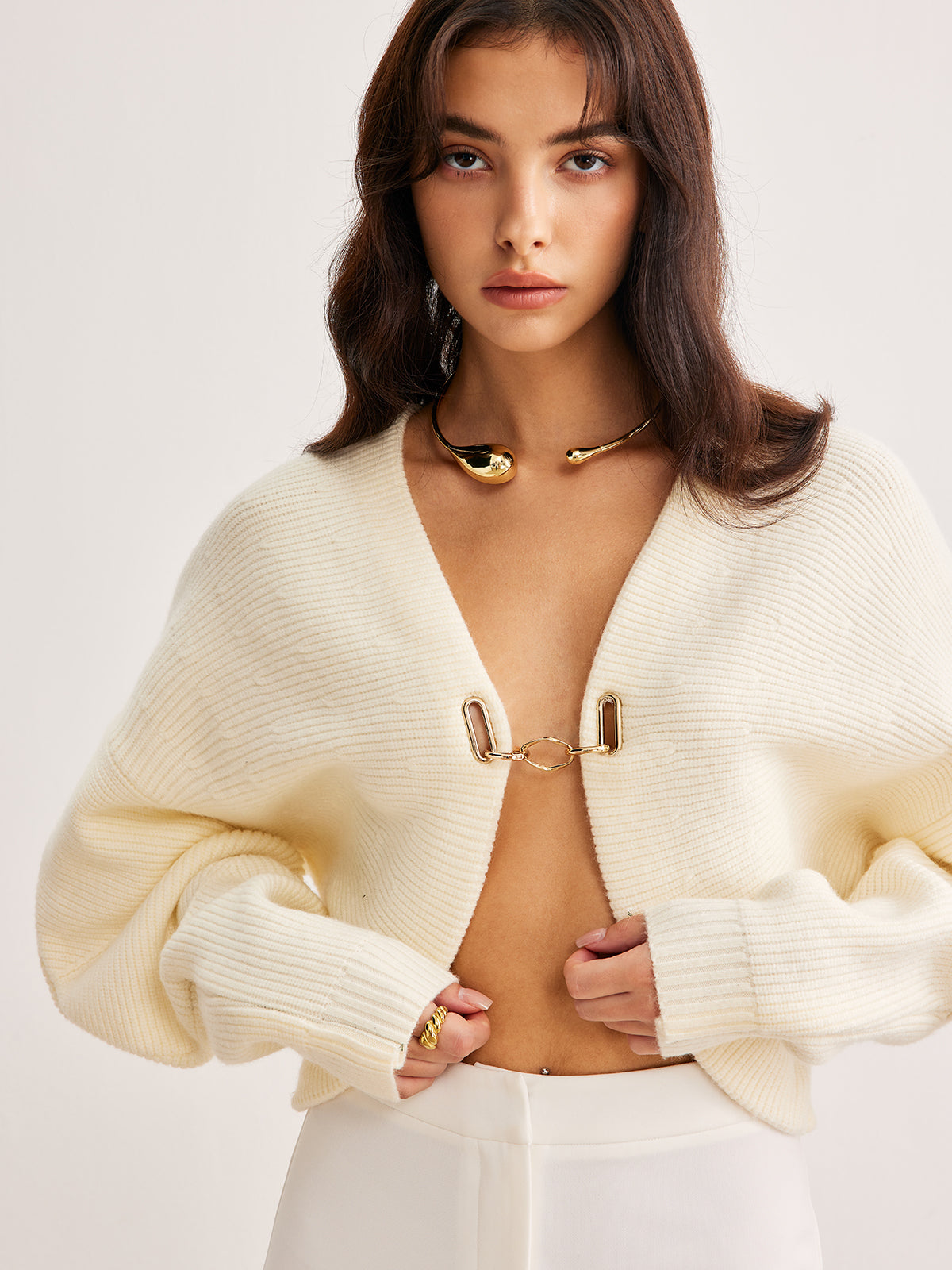 Dubois™| Cardigan élégant à manches bouffantes